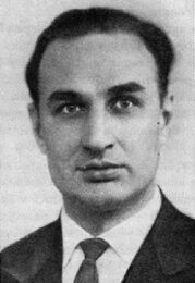 Валентин Ежов