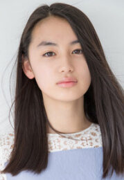 八木莉可子