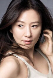 김희애