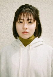 真広佳奈
