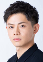 石毛翔弥