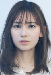 黒崎レイナ