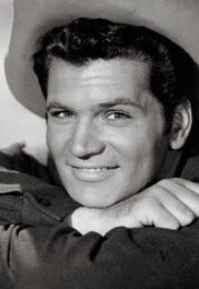 Bruce Yarnell