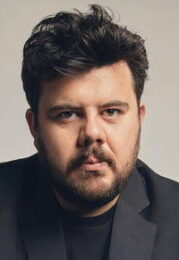 Eser Yenenler