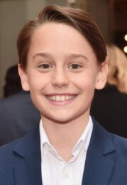 Finley Hobbins