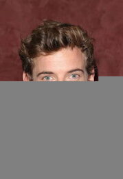 Harry Treadaway