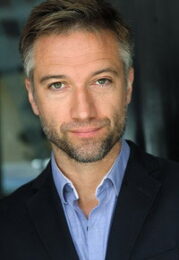 Howard Corlett