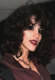 Kira Yaghnam