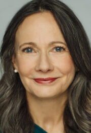 Miriam Smith