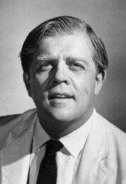 Pat Hingle