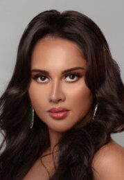 Yasmine Raeis