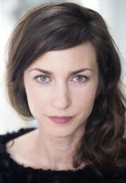 Émilie Caen