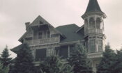 House of Seven Belles izle (1979)