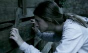 Issız Ev izle (2010)